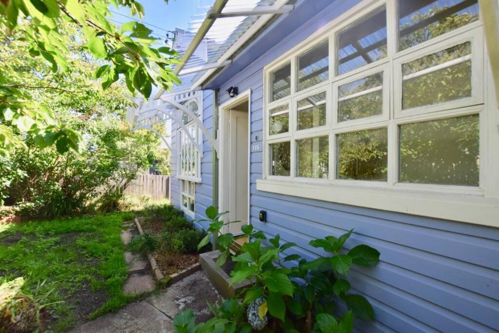 Plum Blossom Holiday home *